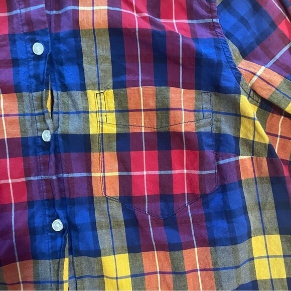 Old Navy Classic Poplin Button-Down Shirt in Clown Size Medium - Picture 5 of 8
